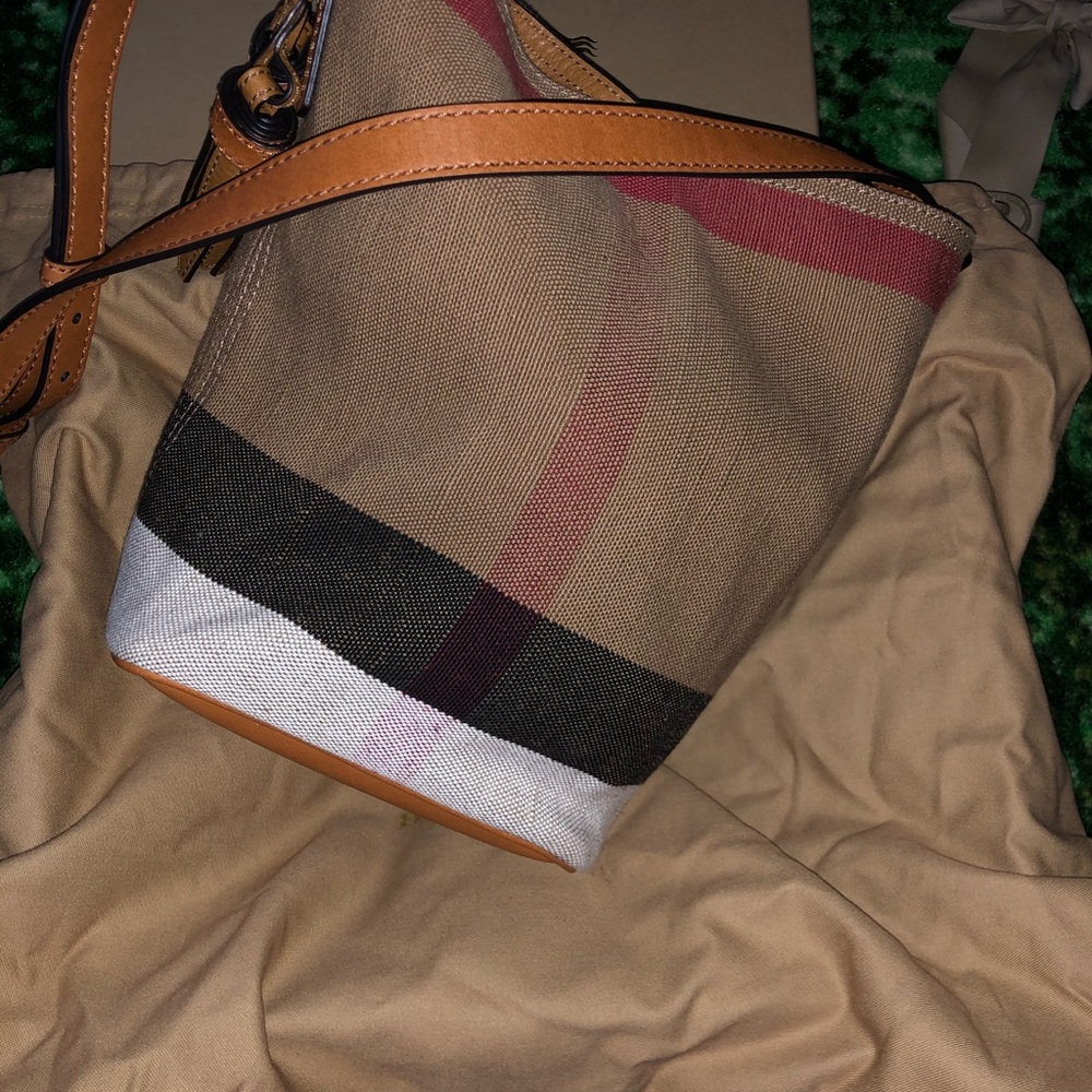 Burberry Mini Ashby Bucket Bag Brand New